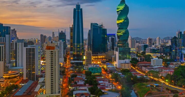 Iniciar un negocio en Panamá - Puente del Mundo